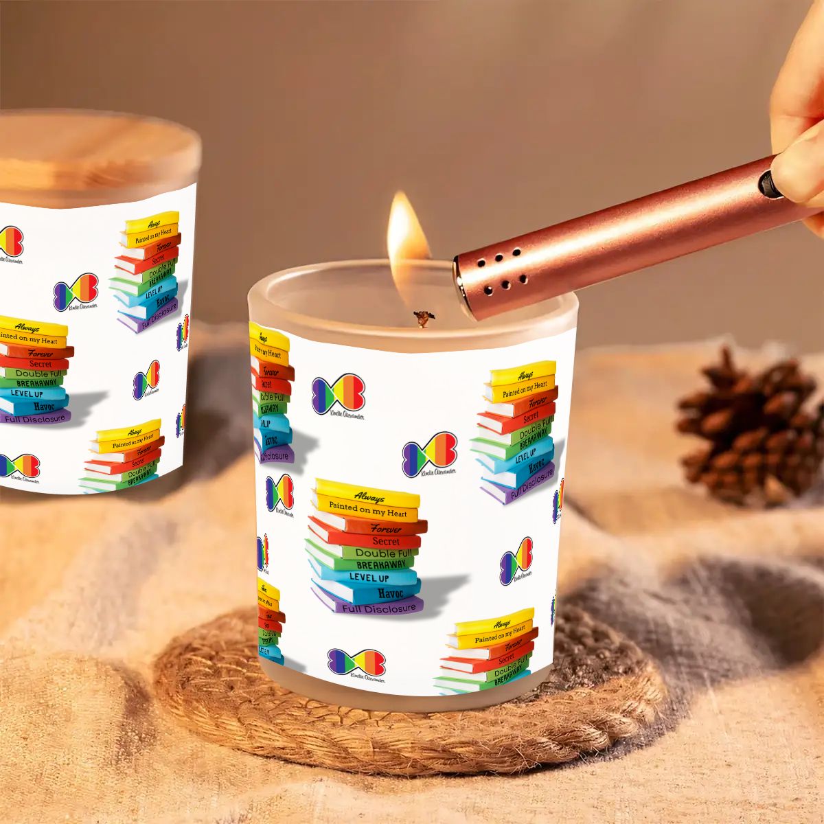 Double Hearts Frosted Jar Scented Candle with Lid (6oz)