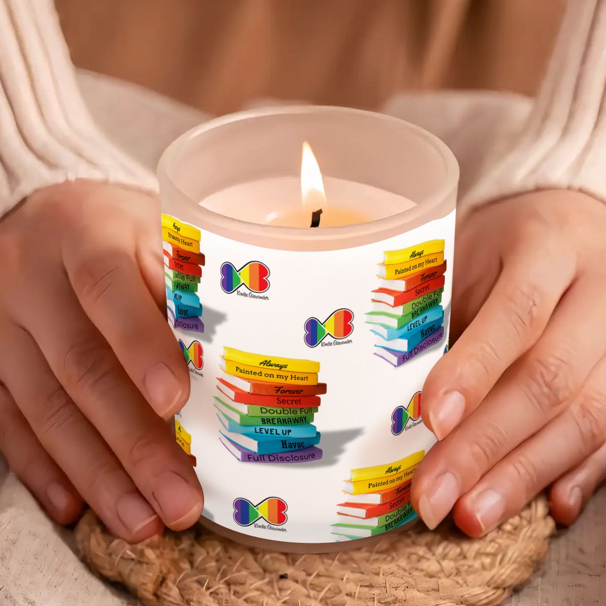 Double Hearts Frosted Jar Scented Candle with Lid (6oz)
